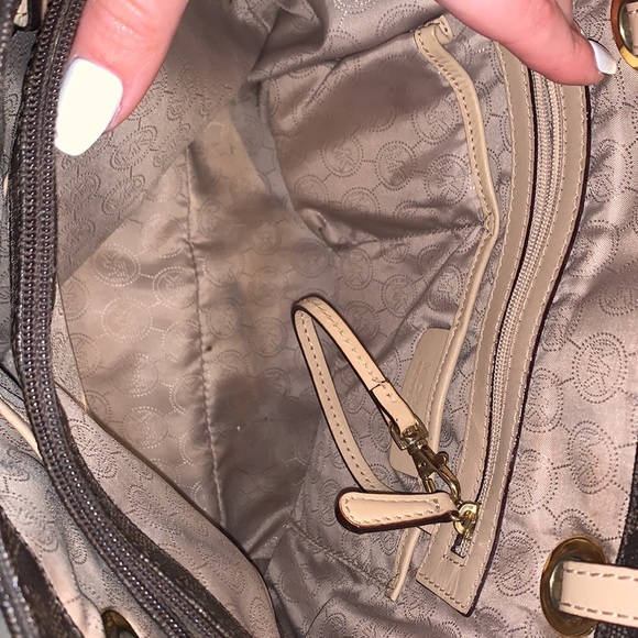 Michael Kors Purse - Picture 12 of 13